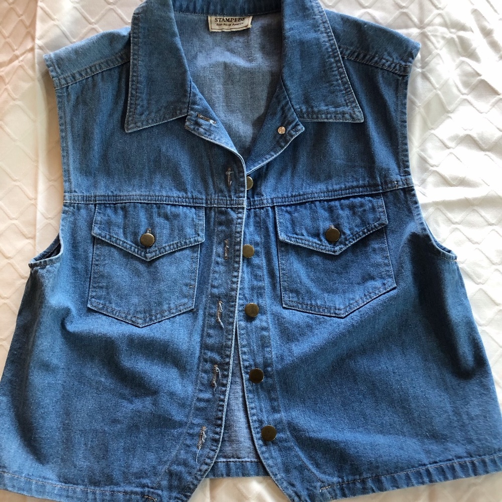 Stampede "best fit in America" Vest Vintage denim